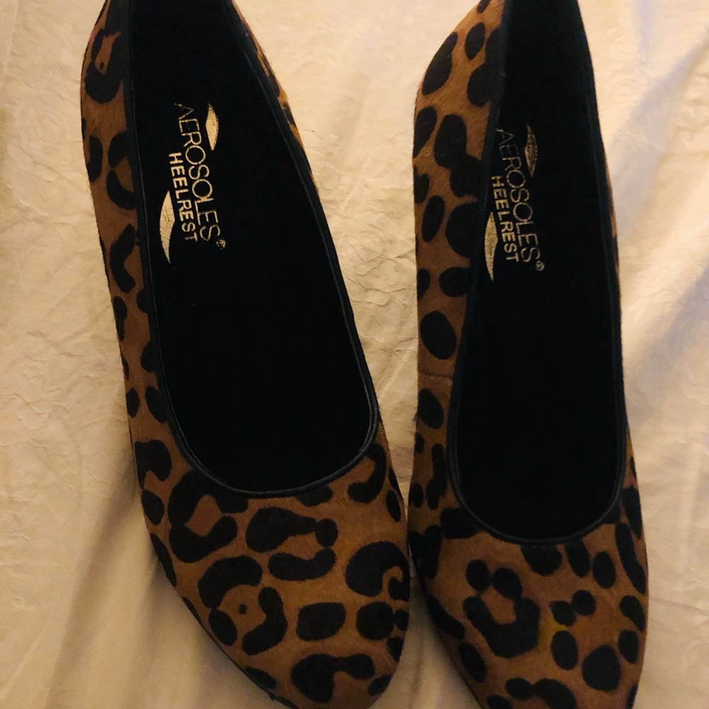 Aerosols leopard wedge heels,never worn